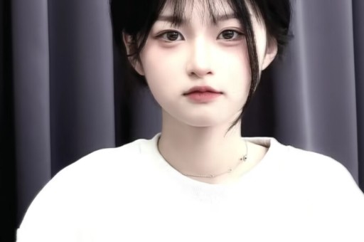 曝4瓜！湖南台女主持爱买高仿、体重反弹、怀四胎沈腾令人意外