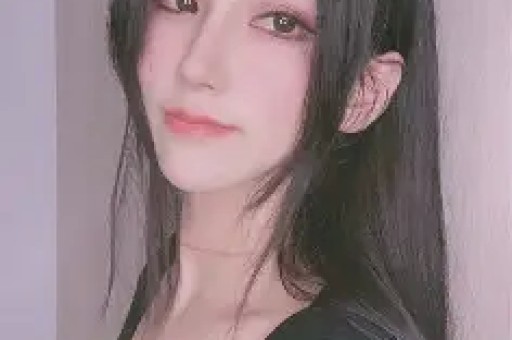 斗鱼女主播忘关摄像头私密画面流出！虚假人设彻底翻车