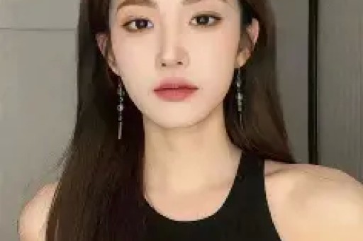 曝郭麒麟恋情、女孩低保追星、郑佩佩捐大脑、杨紫深夜吃泡面