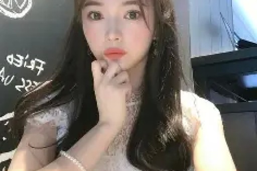 爆红明星被曝隐婚生子！