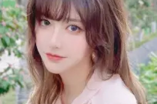 一夜塌房！圈内女星深夜爆料陈小春过往被扒 好男人形象彻底翻车